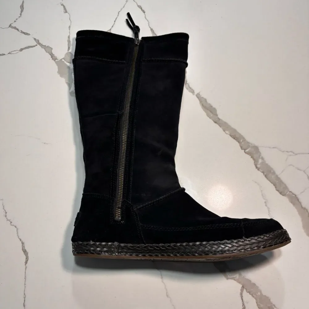 UGG Emerie Women’s Black Leather Suede Tall Moccasin Boots Zipper Tassels 10